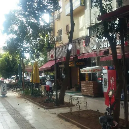 Mehmet Hostel *